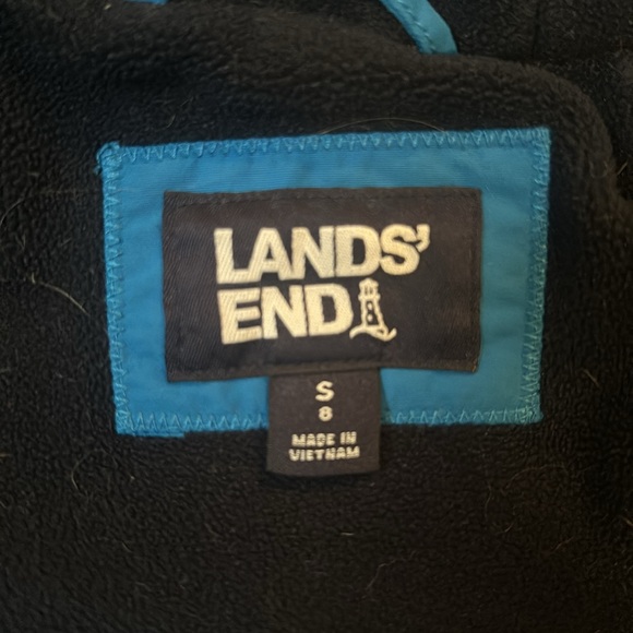 Lands end boys winter coat. Good for outdoor winter activities. - Picture 2 of 4